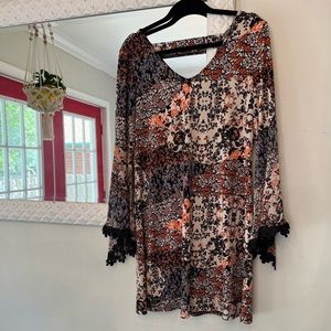 Dressbarn Bell Sleeve Dress, Super Cute!!, Size 6